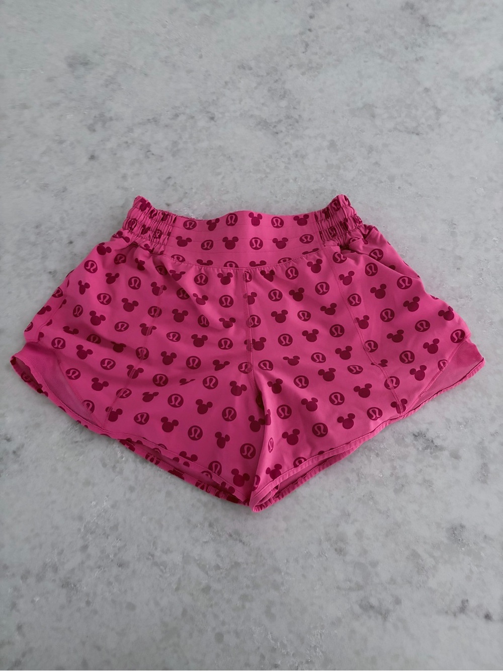Disney x Lululemon Hotty Hot High-Rise Short 4" - Pink / Size 4